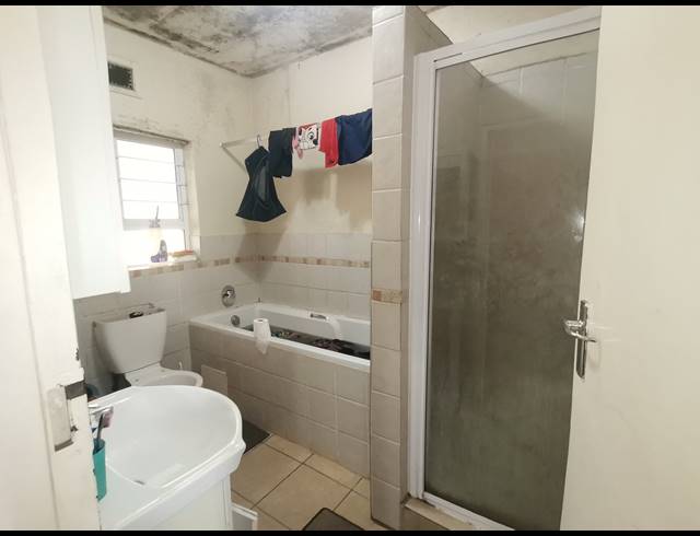 3 BEDROOM FLAT TO LET IN GLENWOOD